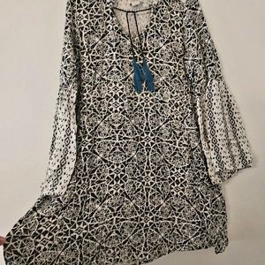 Ariat Dress Large bell sleeves! Super Cute!